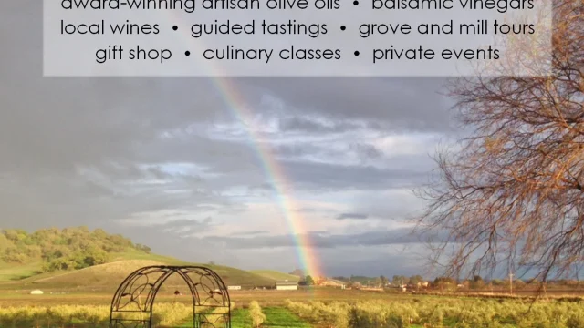 Exterior of IL Fiorello Olive Oil Company and tasting room in Suisun Valley CA.